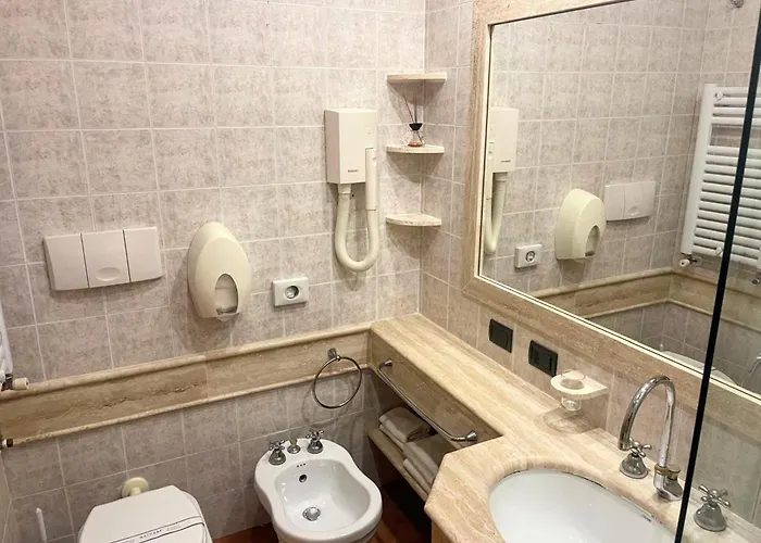 Apartment Near Marco Simone Golf Rome, Cleaning Included Rom